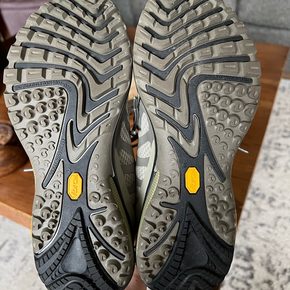 Merrell Shoes - Picture 5 of 11